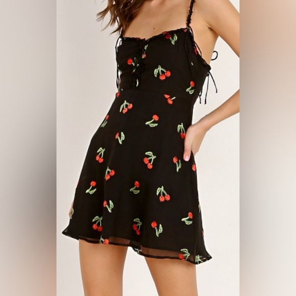 For Love & Lemons Cherry Twist Tank Mini Dress Cherry Burnout Black Size Large - Picture 1 of 9